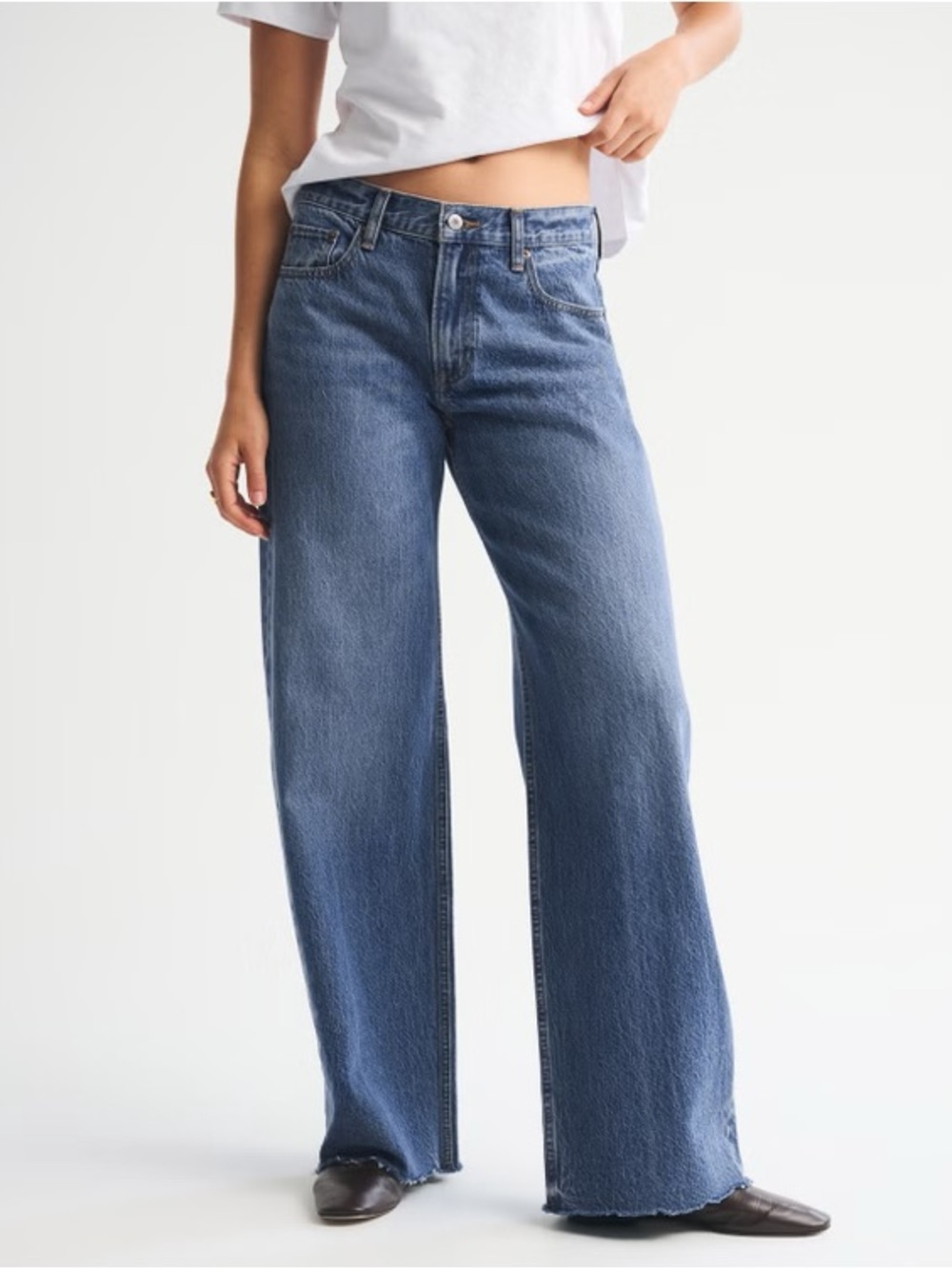 Abercrombie Low Rise Ultra Loose Jeans